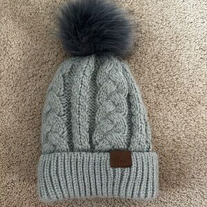 Winter Pom Pom Beanie